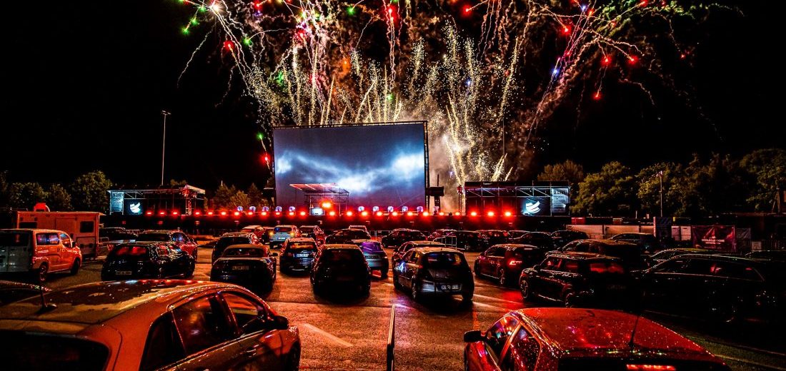 The People Of Germany Hosted The Worlds First Ever Drive In Rave And It Looked Amazing Gde